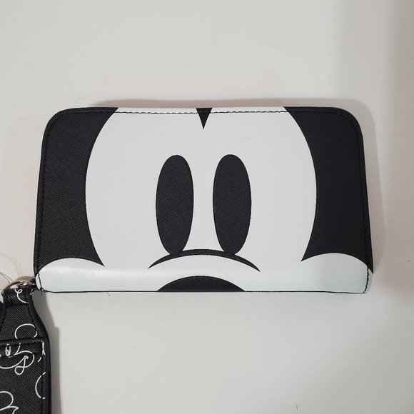 Disney Handbags - NWT Disneys Mickey Mouse Wallet wrislet